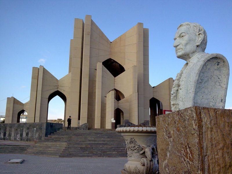 مقبره الشعرا نماد شعر و ادب فارسی و شهر تبریز 1 مقبره الشعرا تبریز2 - پایگاه اطلاع رسانی آژنگ