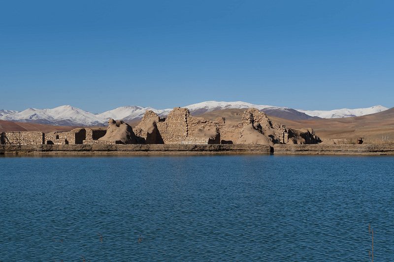 تاریخچه حوض یا آبگیر در ایران 1 Takht e Soleyman 11 - پایگاه اطلاع رسانی آژنگ