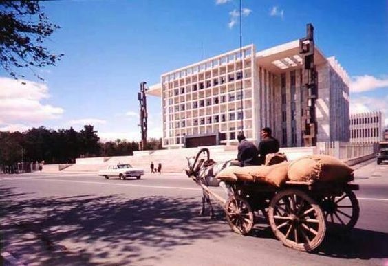 نگاهی به مجلس سنا از آغاز تا پایان 3 0c1173869e717d987bb3e55dbc4f0a9e - پایگاه اطلاع رسانی آژنگ