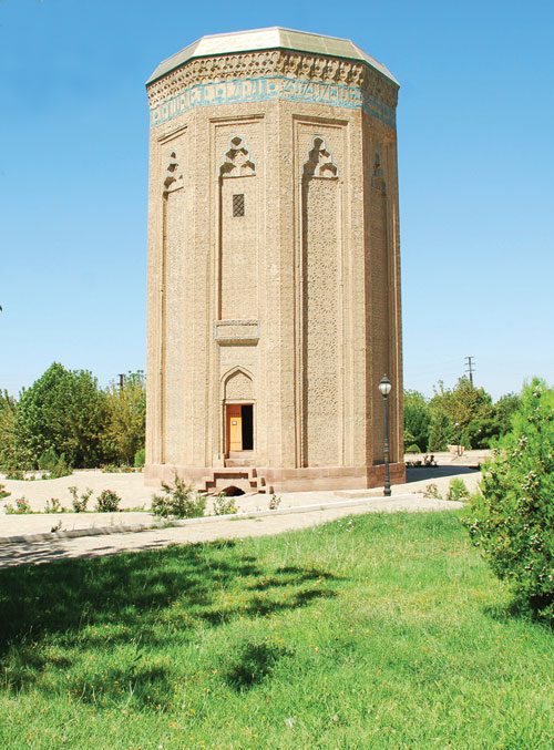 مقبره مومنه خاتون در جمهوری خودمختار نخجوان 1 اتابکی - پایگاه اطلاع رسانی آژنگ