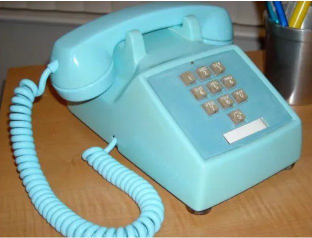 تلفن های دکمه ای (فشاری) وارد بازار شدند 2 تلفن۱ - پایگاه اطلاع رسانی آژنگ
