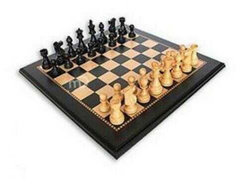 بازی شطرنج از اتم پیچیده تر است! 1 شطرنج - پایگاه اطلاع رسانی آژنگ