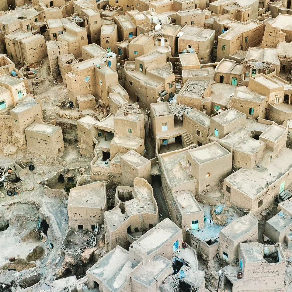 روستای منحصربهفرد نایبندو قلعه فورگ از آثار تاریخی ایران 1 نایبند و - پایگاه اطلاع رسانی آژنگ