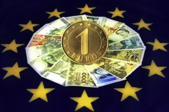یورو - پایگاه اطلاع رسانی آژنگ