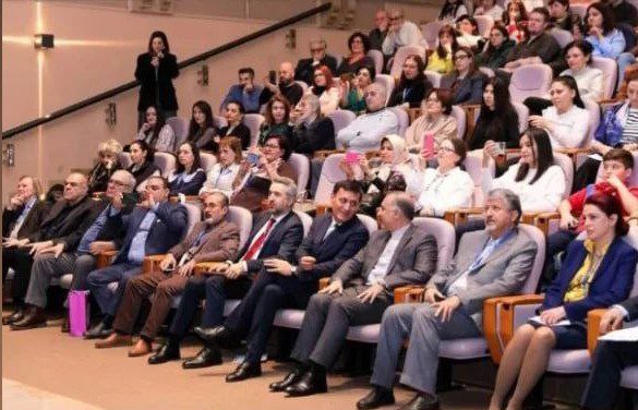 گزارش همایش آندره سِوروگیان نقاش ایرانی- ارمنی 3 ارمنا - پایگاه اطلاع رسانی آژنگ