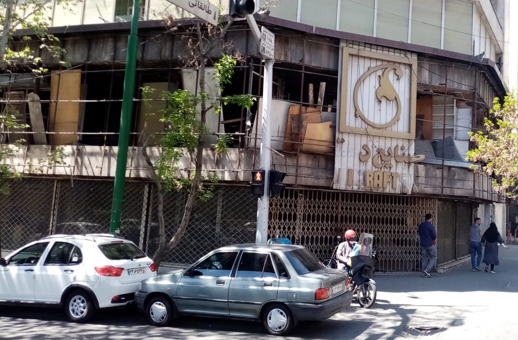 تاریخچه یک خیابان مشهور تهران در دوردوره تاریخی به روایت تصویر 2 تخت جمشید ۱۴۰۳ - پایگاه اطلاع رسانی آژنگ