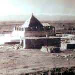 آرامگاه حکیم فردوسی به شکل اهرام مصربود