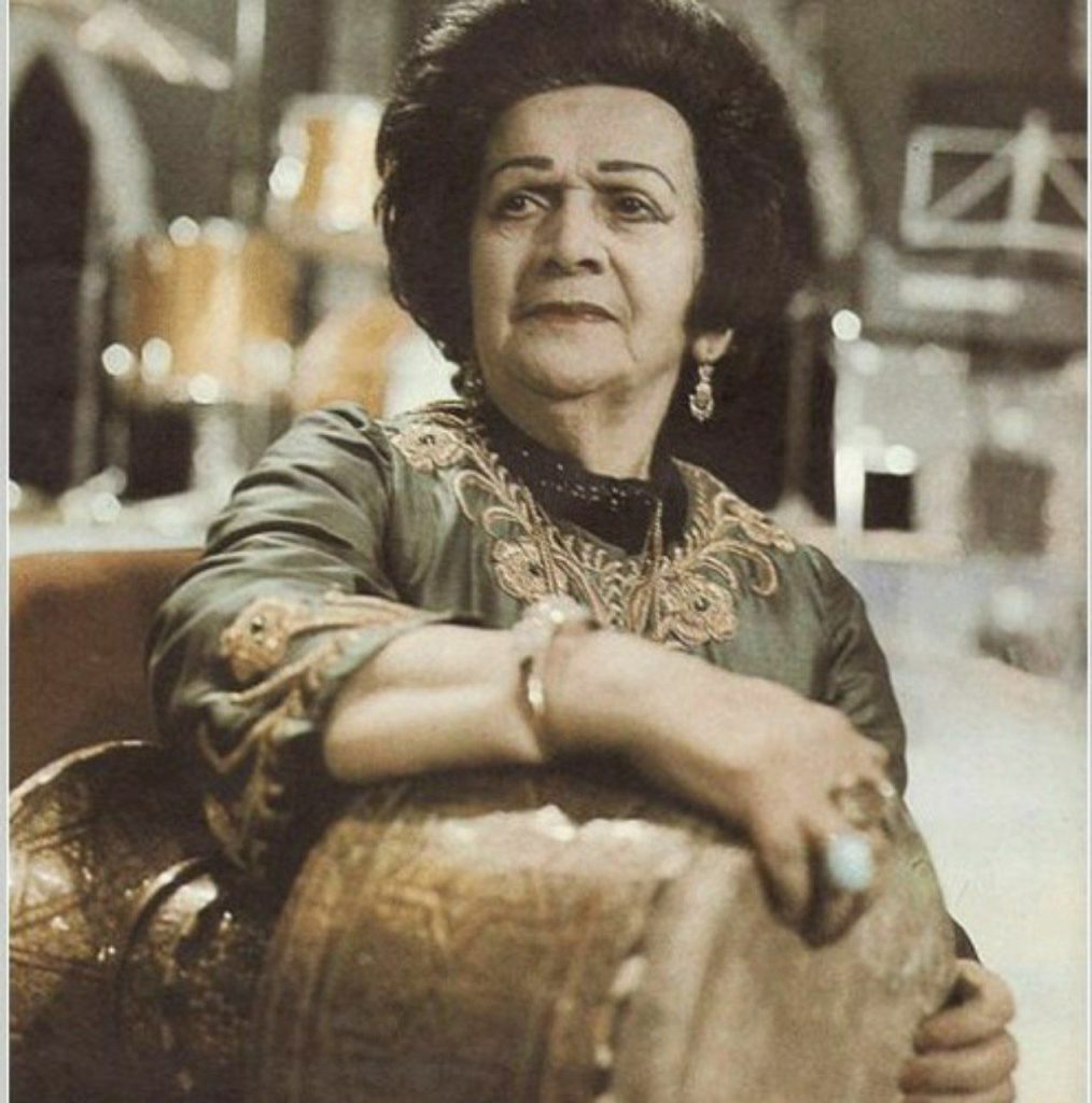 ملوک ضرابی از خوانندگان استثنایی تاریخ معاصر ایران 1 ملوک ضرابی تولد ۱ خرداد ۱۲۸۶ - پایگاه اطلاع رسانی آژنگ