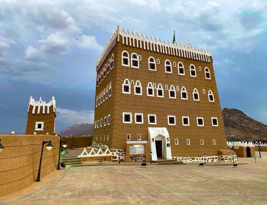 کاخ تاریخی «العان» در نجران جاذبه گردشگری 1 کاخ تاریخی - پایگاه اطلاع رسانی آژنگ