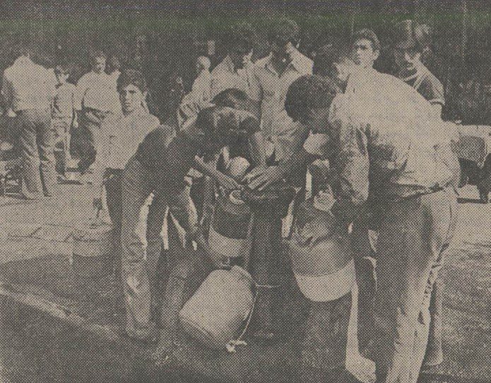 شیوه سنتی رفع تشنگی نیم قرن قبل در تهران 2 شربت۲ - پایگاه اطلاع رسانی آژنگ