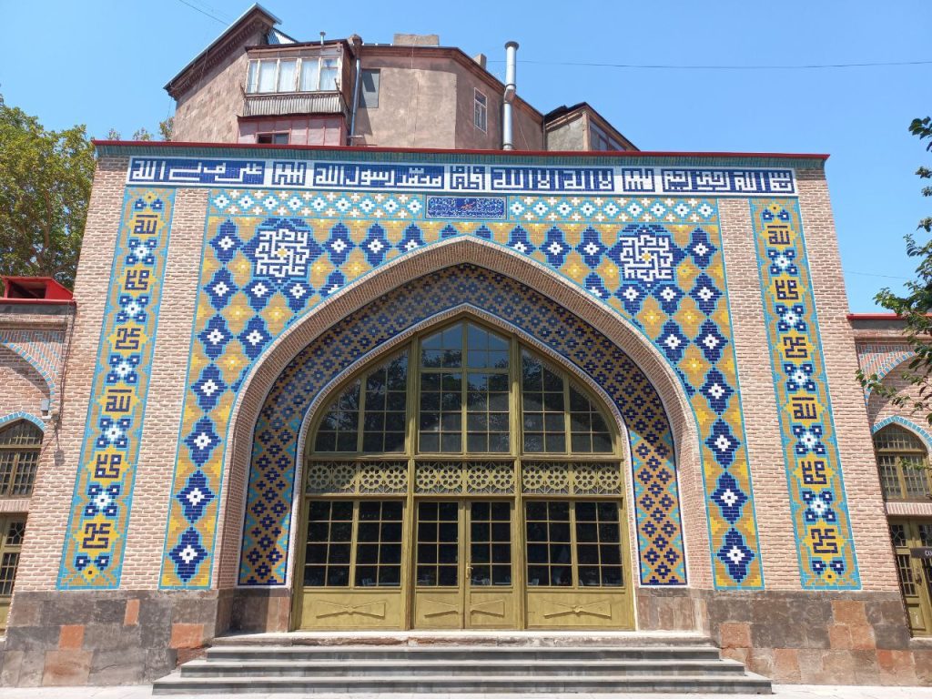 مسجد کبود ایروان از آثار ایران بزرگ فرهنگی 3 مسجد کبود ۴ - پایگاه اطلاع رسانی آژنگ