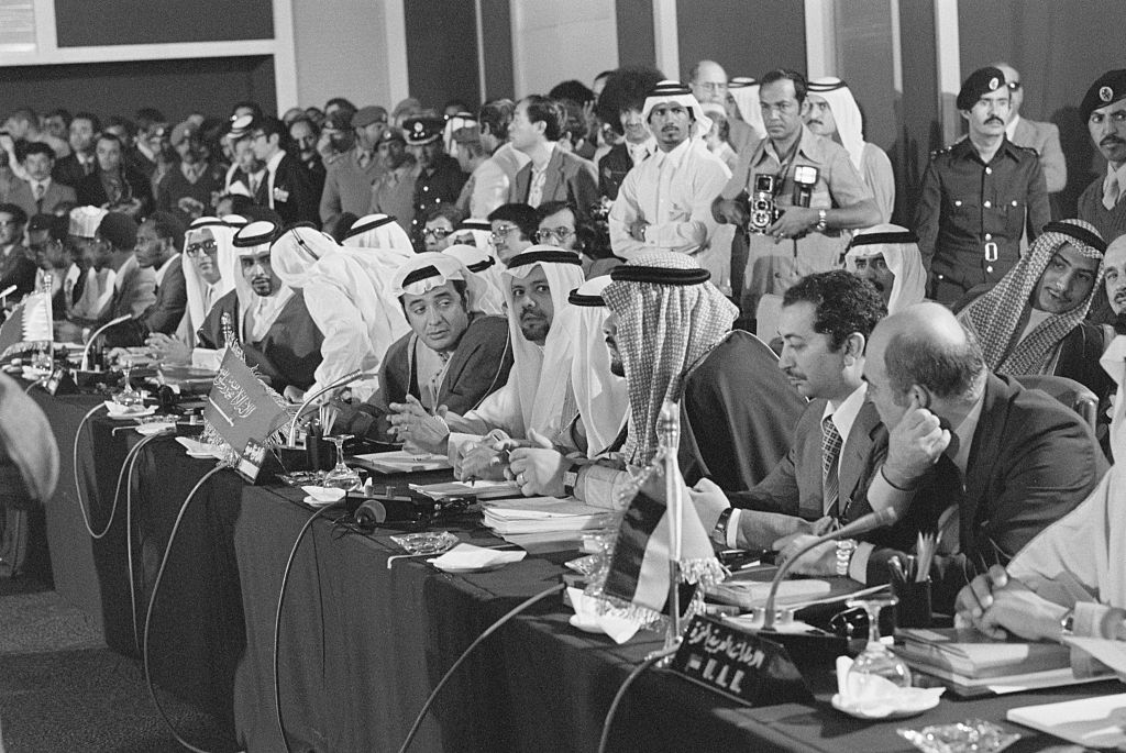 سازمان کشورهای صادرکننده نفت (اوپک) تاسیس شد 1 اوپک۱ - پایگاه اطلاع رسانی آژنگ