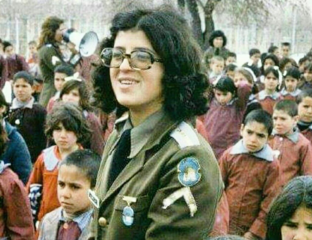 بررسی فعالیتهای سوادآموزی از دههٔ ۱۳۳۰ تا سال ۱۳۵۷ 1 سپاه دانش ۱۳۵۴ - پایگاه اطلاع رسانی آژنگ