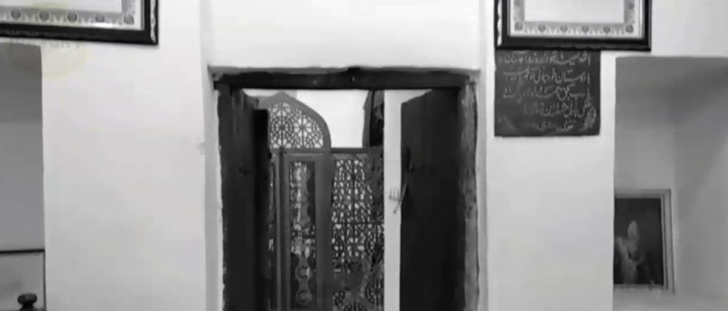 آرامگاه کاوه آهنگر شخصیت اسطورهای ايرانيان در نزدیکی فریدن 2 کاوه۲ - پایگاه اطلاع رسانی آژنگ