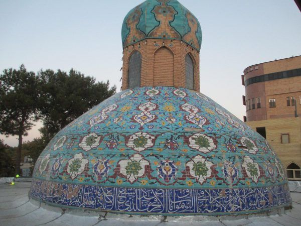 محل دفن ابوعلی مسکویه در اصفهان است 1 مسکویه محل دفن - پایگاه اطلاع رسانی آژنگ