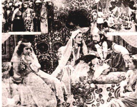 نمایش مخصوص خواتین با عنوان جوان چاپلوس، یک قرن پیش 1 خواتین - پایگاه اطلاع رسانی آژنگ