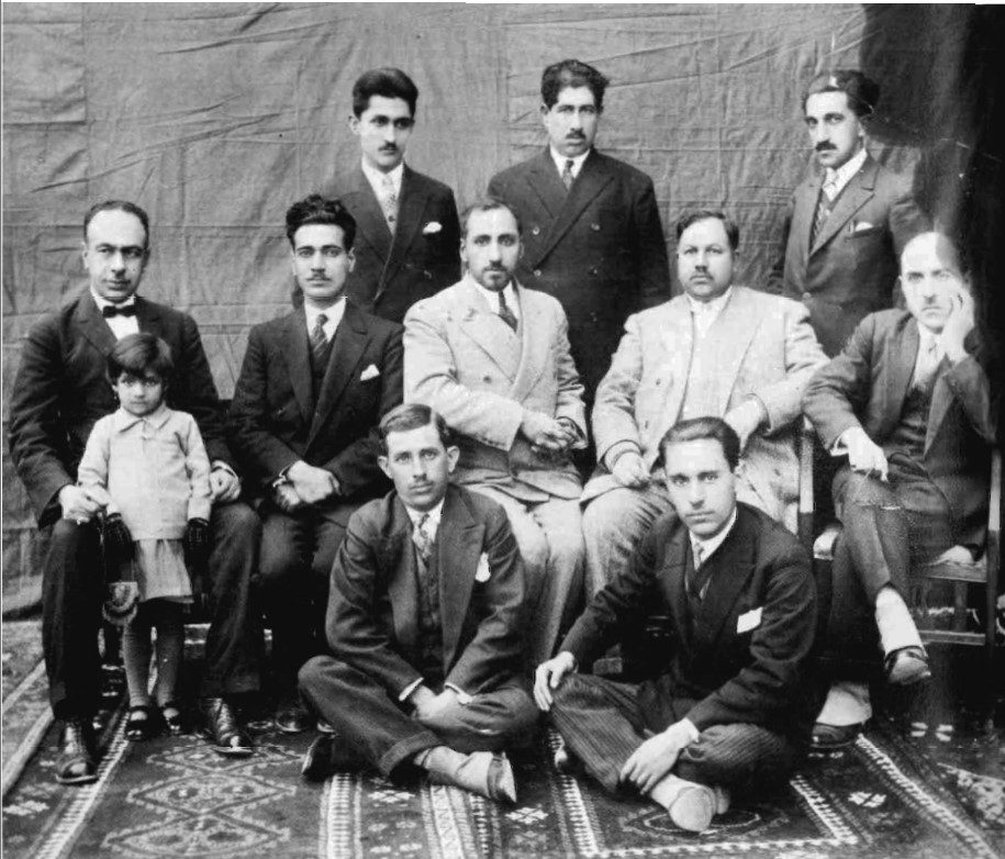 چهره های برجسته روزنامه نگاری ایران در دوره پهلوی اول 1 روزنامه نگاران - پایگاه اطلاع رسانی آژنگ