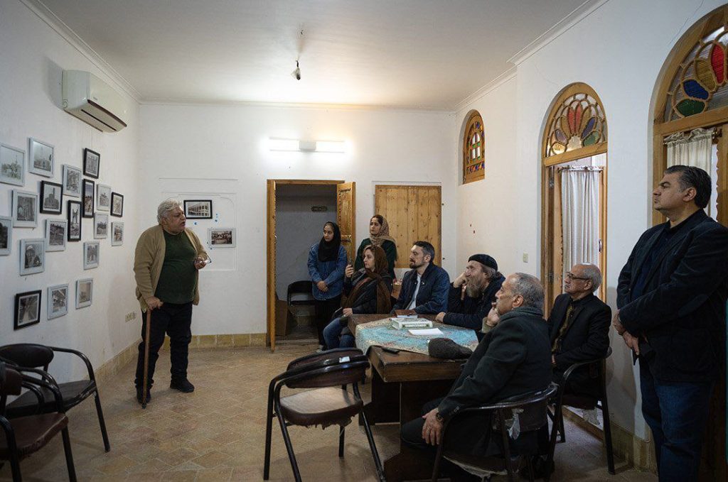 آیین گشایش دفتر انجمن ایرانشناسی ایران- شاخه یزد 1 ایران شناسی یزد۲ - پایگاه اطلاع رسانی آژنگ