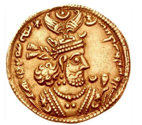 تاریخچه حکومت پادشاهان زن ایرانی در دوره ساسانیان 2 سکه طلا خسرو دوم - پایگاه اطلاع رسانی آژنگ
