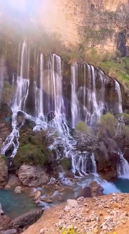 آبشار شِوی یکی از زیبا ترین بزرگترین آبشارهای طبیعی کشور 1 آبشار شوی دزفول عکس - پایگاه اطلاع رسانی آژنگ