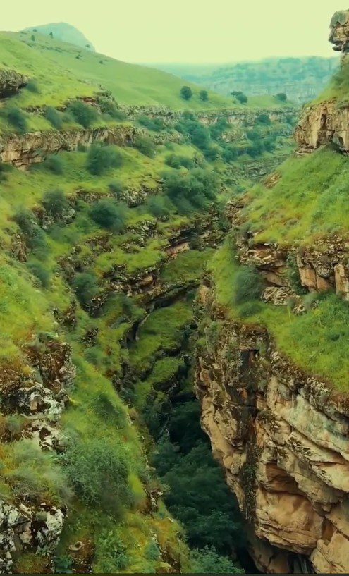 دره چریک یکی از زیبایی های طبیعی خراسان رضوی 1 دره چریک۱ - پایگاه اطلاع رسانی آژنگ