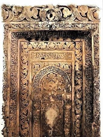 مقبره شاعر حروف و اعداد در جمهوری نخجوان 1 شاعر حروف 1 - پایگاه اطلاع رسانی آژنگ