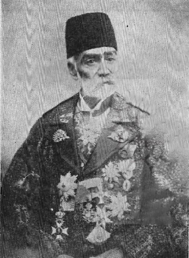 مزین الدوله نخستين دبيرزبان فرانسه،آموزگارموسیقی با نوت،نقاشی با اصول علمی و ایجاد کننده تاتر در ایران 1 مزین 1 - پایگاه اطلاع رسانی آژنگ