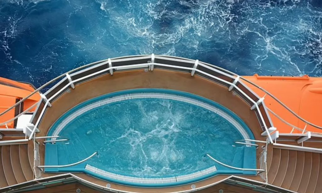 کثیفترین قسمت یک کشتی تفریحی دریایی کجاست؟ 1 کشتی - پایگاه اطلاع رسانی آژنگ