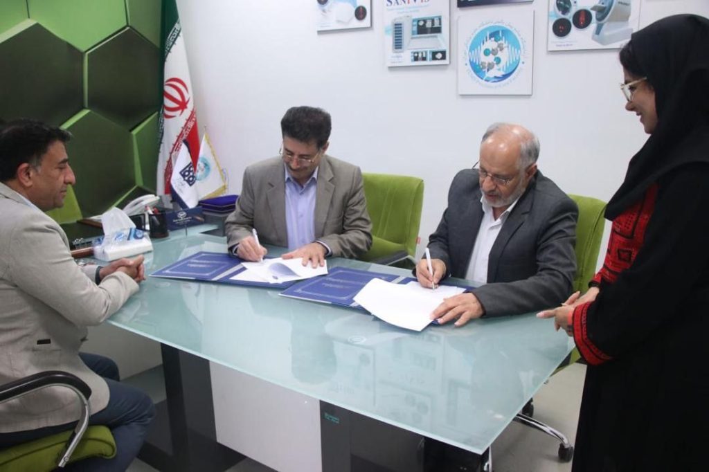 انعقاد تفاهمنامهی همکاری پژوهشگاه میراثفرهنگی و مرکز پژوهشی ژنتیک انسانی 1 تفاهم نامه - پایگاه اطلاع رسانی آژنگ