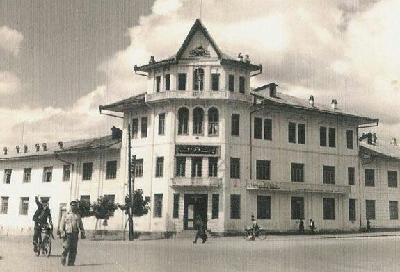 تلگراف رشت - پایگاه اطلاع رسانی آژنگ