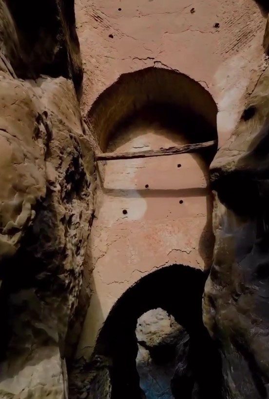 طاق شاه عباسی قدیمیترین سد قوسی جهان 2 طاق شاه عباسی۱ - پایگاه اطلاع رسانی آژنگ