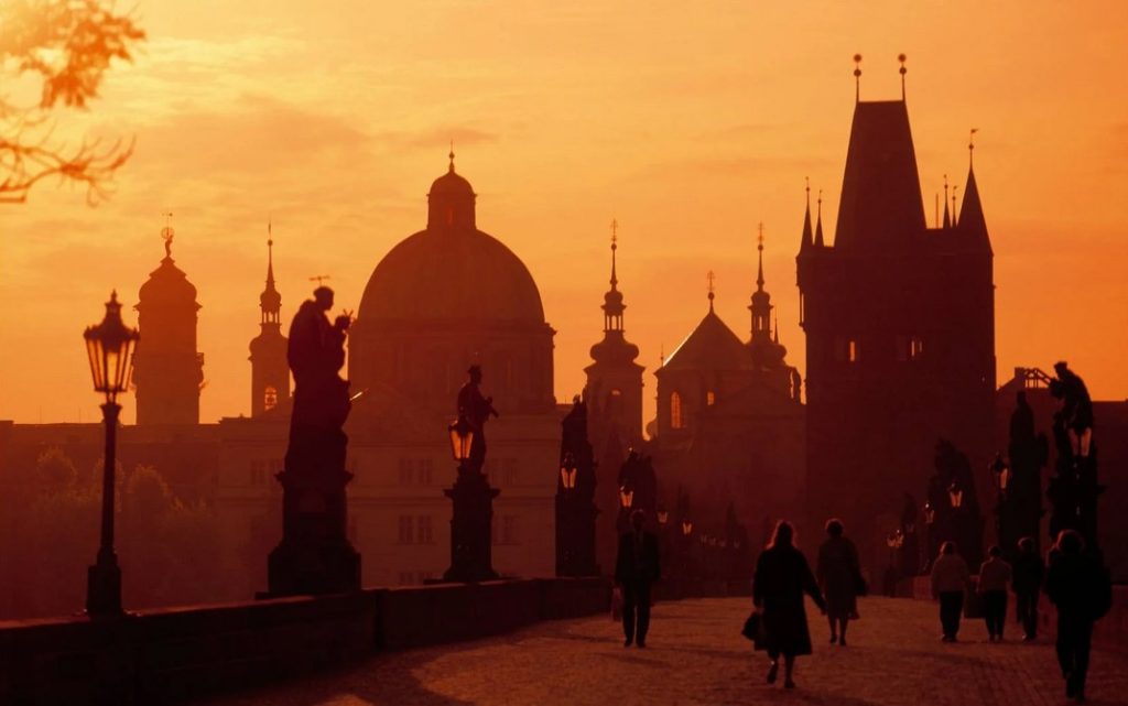 اروپای مرکزی - پایگاه اطلاع رسانی آژنگ