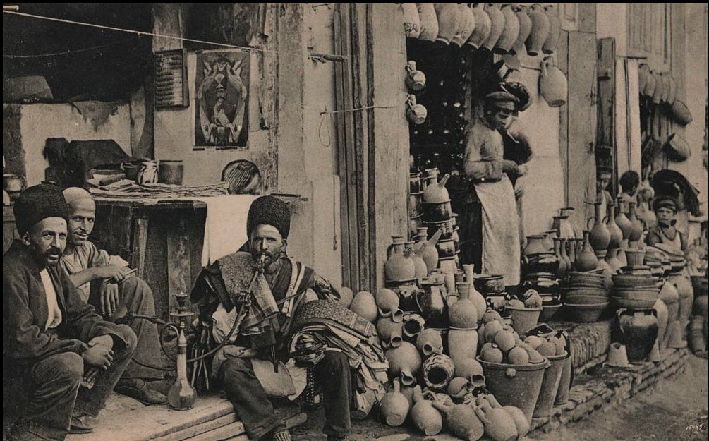 ایرانیان ساکن تفلیس در دوره قاجاریه 1 غازه ایرانی در بازار تفلیس ناصرالدین شاه - پایگاه اطلاع رسانی آژنگ