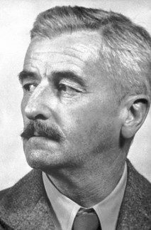 فالکنر - پایگاه اطلاع رسانی آژنگ