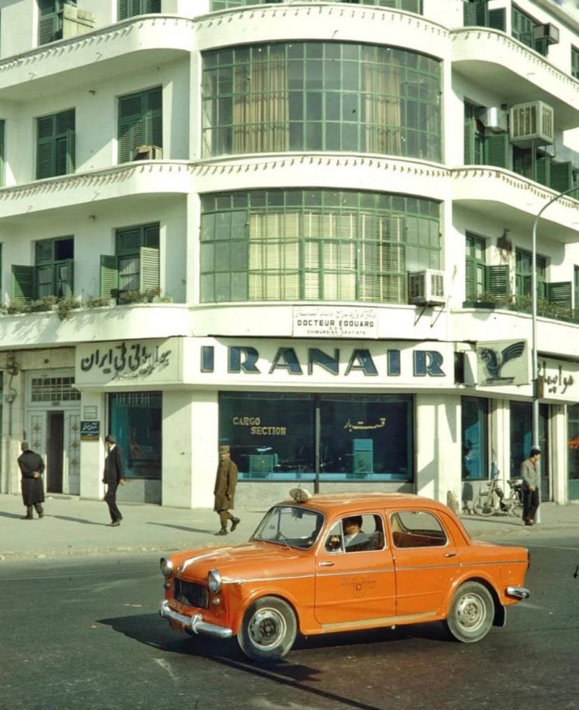 رنگ در شهر تهران در دهه ۴۰ خورشیدی 1 تهران۴۰ - پایگاه اطلاع رسانی آژنگ