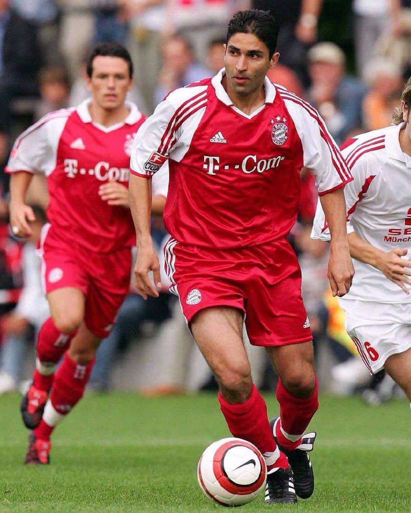 وحید۱ - پایگاه اطلاع رسانی آژنگ