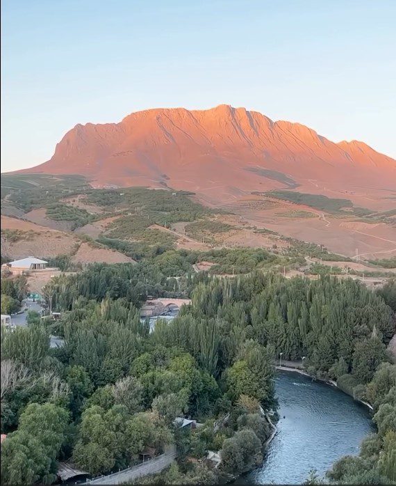 پل تاریخی زمان خان ،زاینده رود و کوه شیراز سامان 1 زمانخان - پایگاه اطلاع رسانی آژنگ