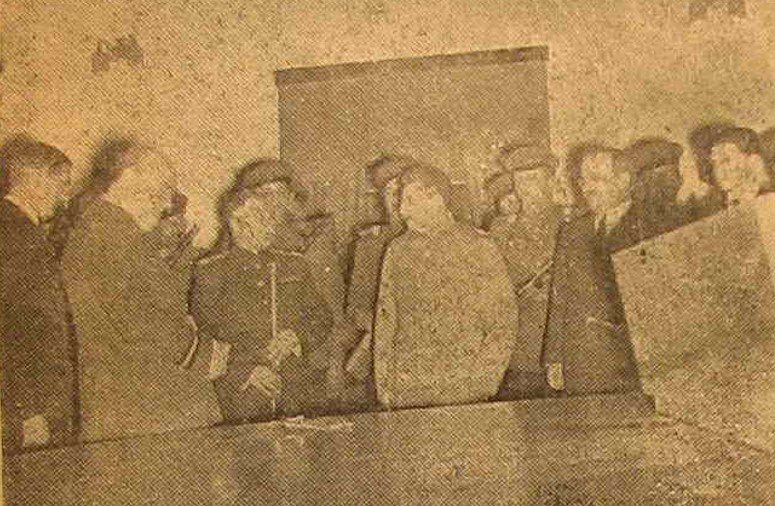 کنفرانس سران کشورهای آمریکا،شوروی و انگلستان در تهران و مراسم شمشیر استالینگراد 1 شمشیر استالین1 - پایگاه اطلاع رسانی آژنگ