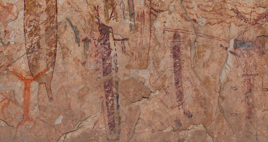 صخره۱ - پایگاه اطلاع رسانی آژنگ