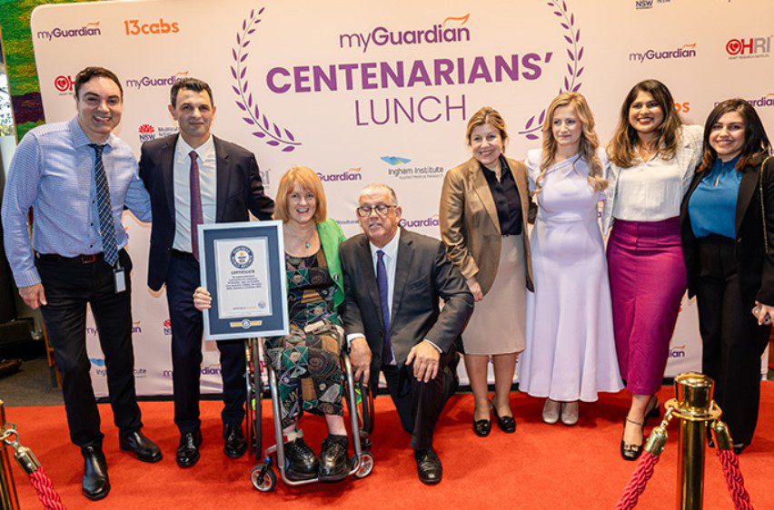 صد سال - پایگاه اطلاع رسانی آژنگ