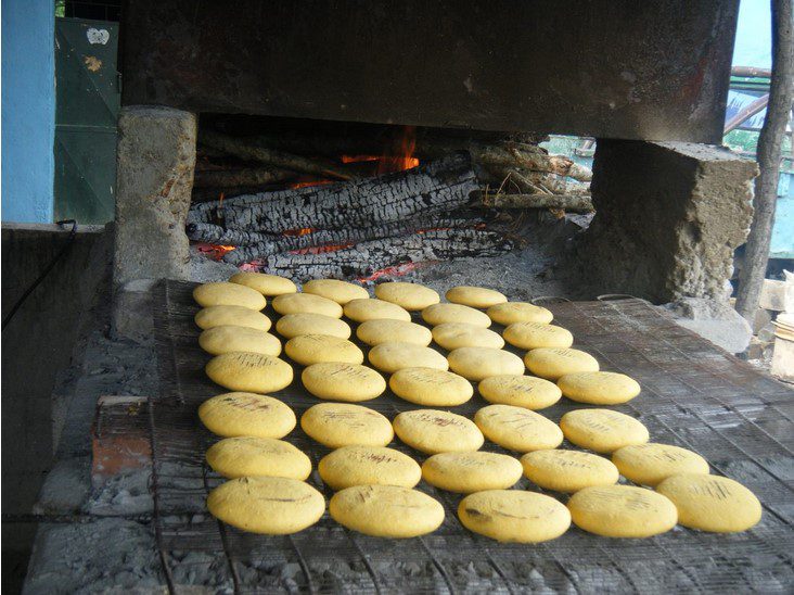 لارینا پپیادایا«ملکه انحنا»یک وعده غذایی دم دستی وتاریخی درونزوئلا 1 ملکه - پایگاه اطلاع رسانی آژنگ
