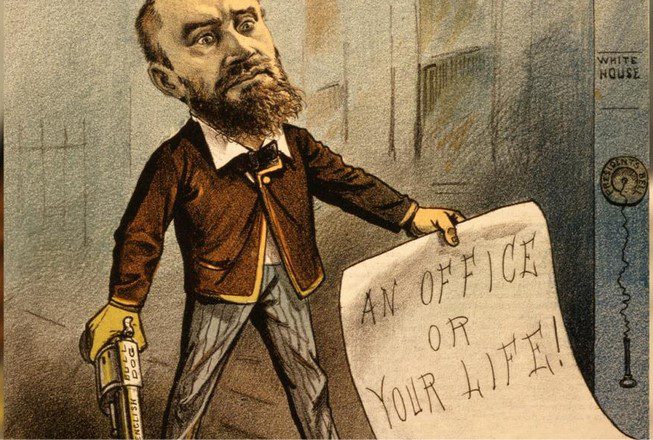 چارلز - پایگاه اطلاع رسانی آژنگ