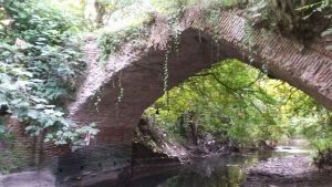 داستانهای پل گیشه دَمردَه یک پل تاریخی