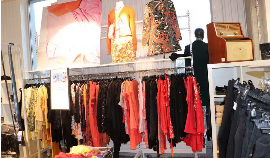 مراکز خرید «اجناس دست دوم» سوئد،تحول در چرخه مصرف 1 دست دوم - پایگاه اطلاع رسانی آژنگ