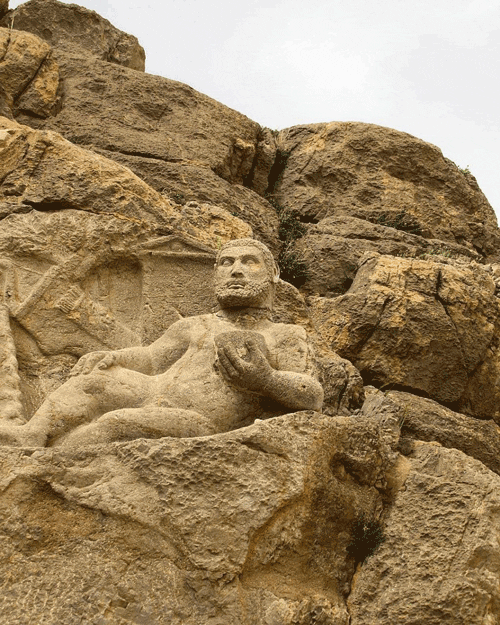 اثر تاریخی تندیس هرکول؛در کرمانشاه 1 هرکول کرمانشاه - پایگاه اطلاع رسانی آژنگ