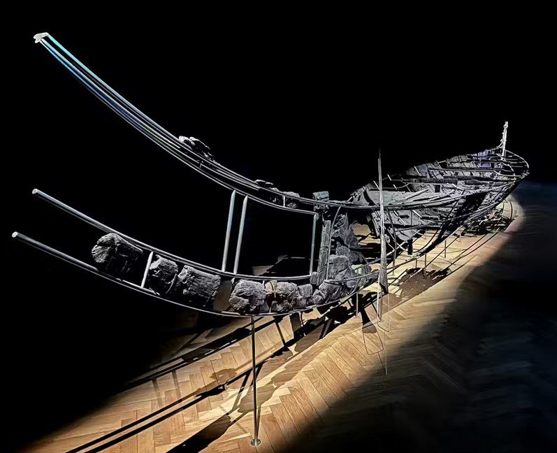 کشتی - پایگاه اطلاع رسانی آژنگ