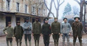 کلکسیون اسیران جنگی از ۸ ملیت مختلف در یک اردوگاه آلمانی