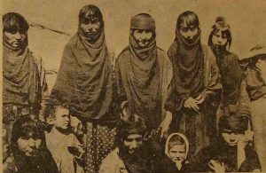 موزه مردم شناسی؛گنجینه لباسهای قدیمی مردم ایران