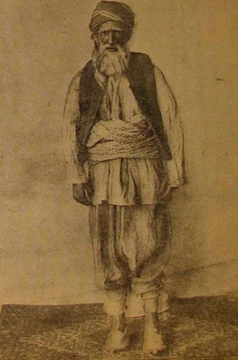 موزه مردم شناسی؛گنجینه لباسهای قدیمی مردم ایران 2 لباس مردم۲ - پایگاه اطلاع رسانی آژنگ