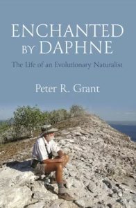 کتاب مسحور دافنه: زندگی یک طبیعت‌شناس تکاملی